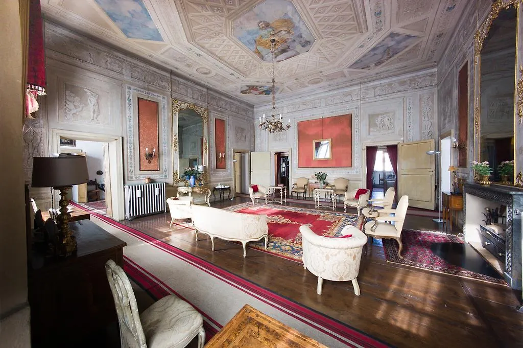 Palazzo Castiglioni Luxury Suite And Rooms Мантуя 0*,