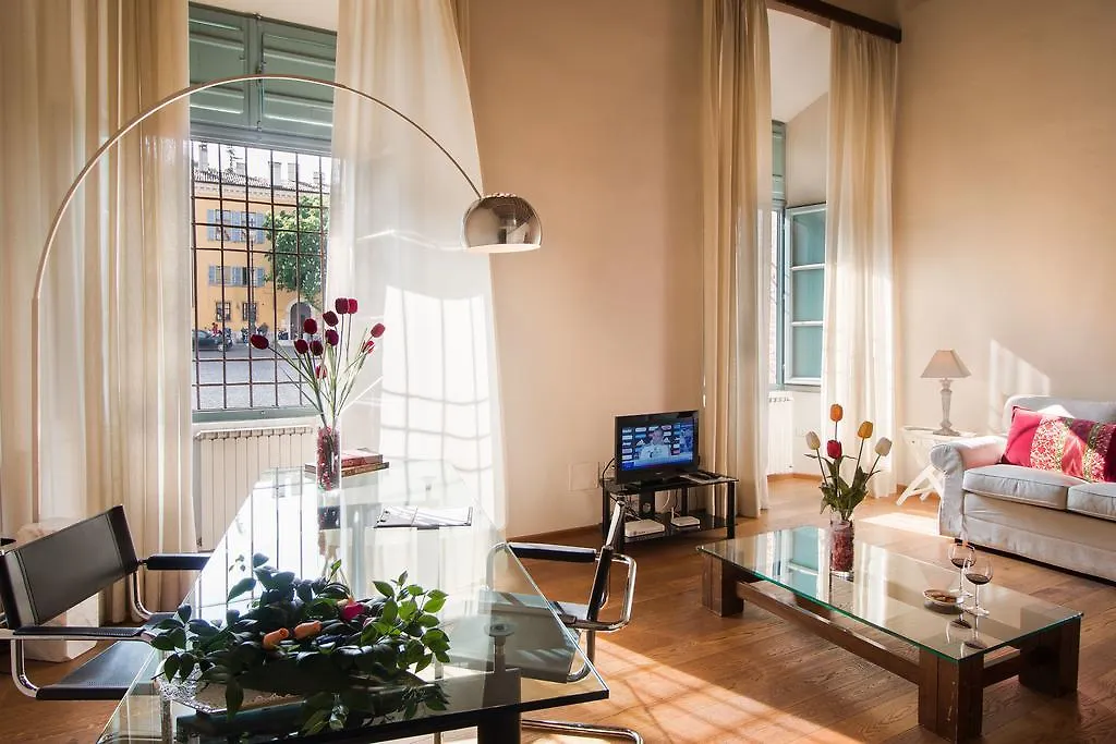 Palazzo Castiglioni Luxury Suite And Rooms Мантуя Гостевой дом